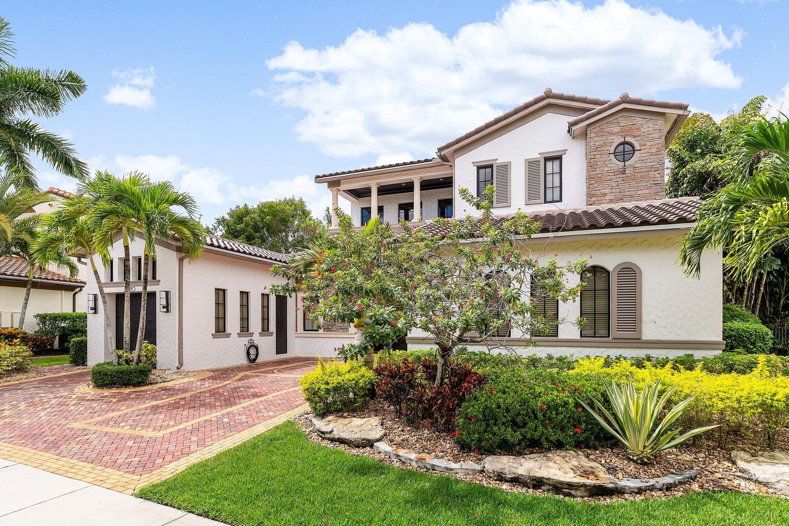 9910 Bay Leaf Court — photo 2