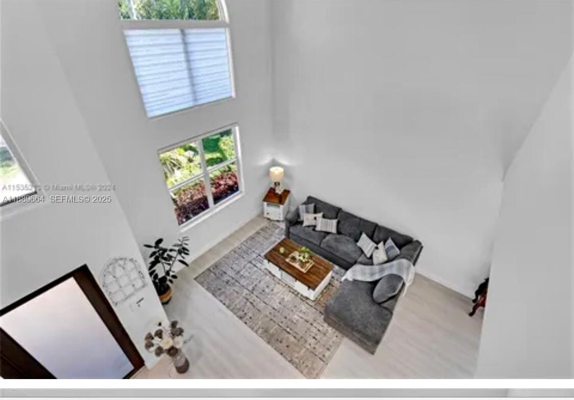 12071 SW 1st Street, Miami, FL 33184 photo 12