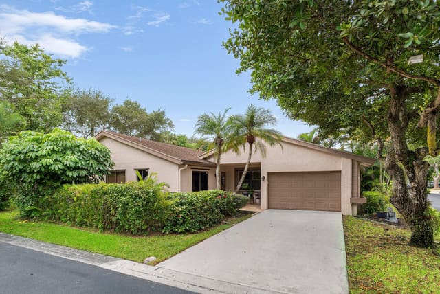 2216 Seagrape Circle, Coconut Creek, FL 33066