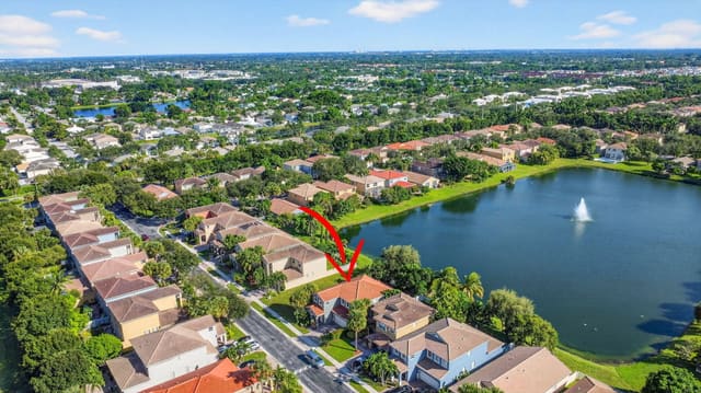 5098 Massy Drive, sold in Hypoluxo Haverhill Pud 2, Lake Worth, FL