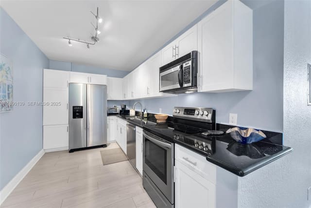401 69th Street 1606, Miami Beach, FL 33141