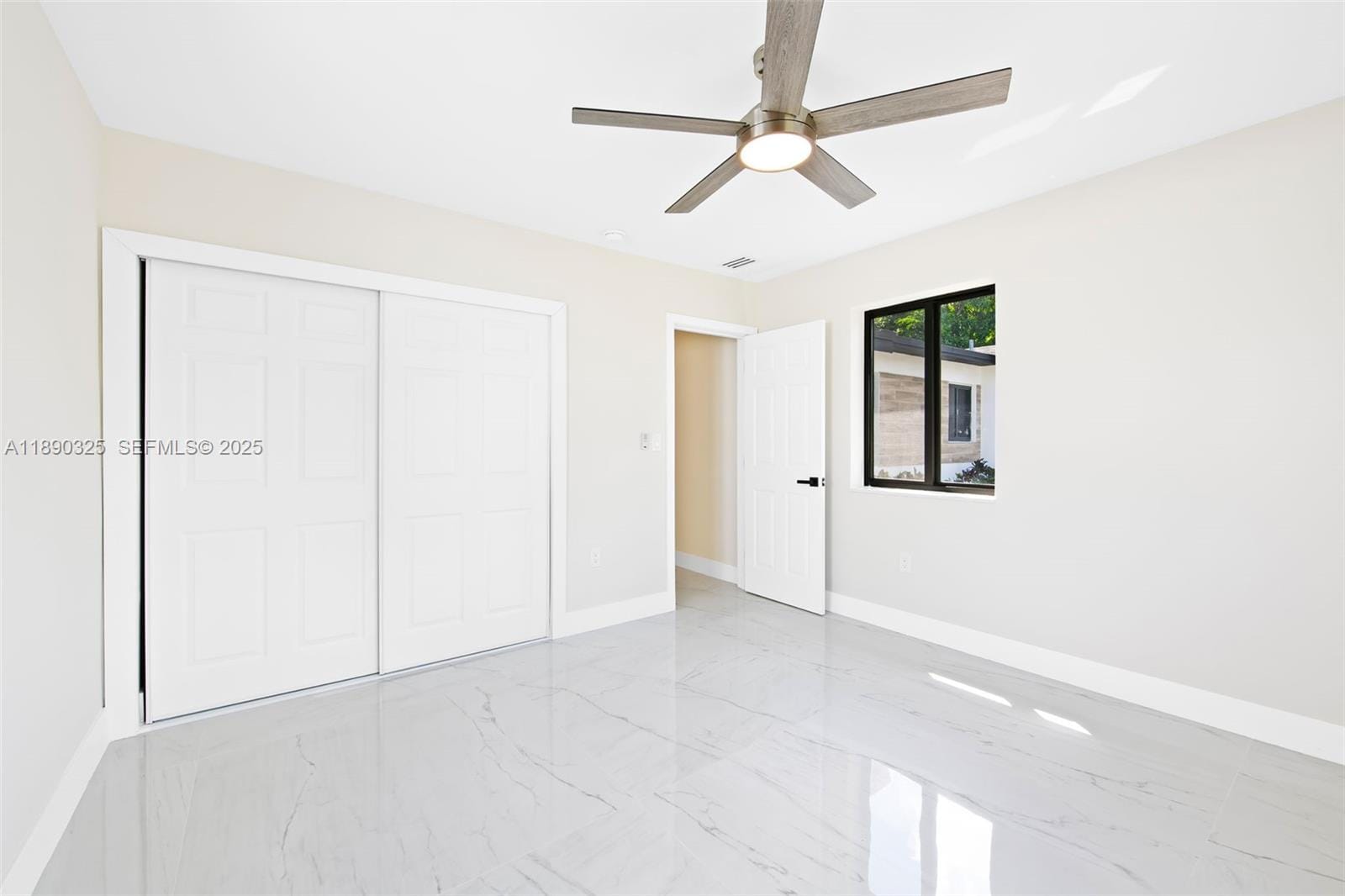 721 SW 5th Court, Hallandale Beach, FL 33009 photo 12
