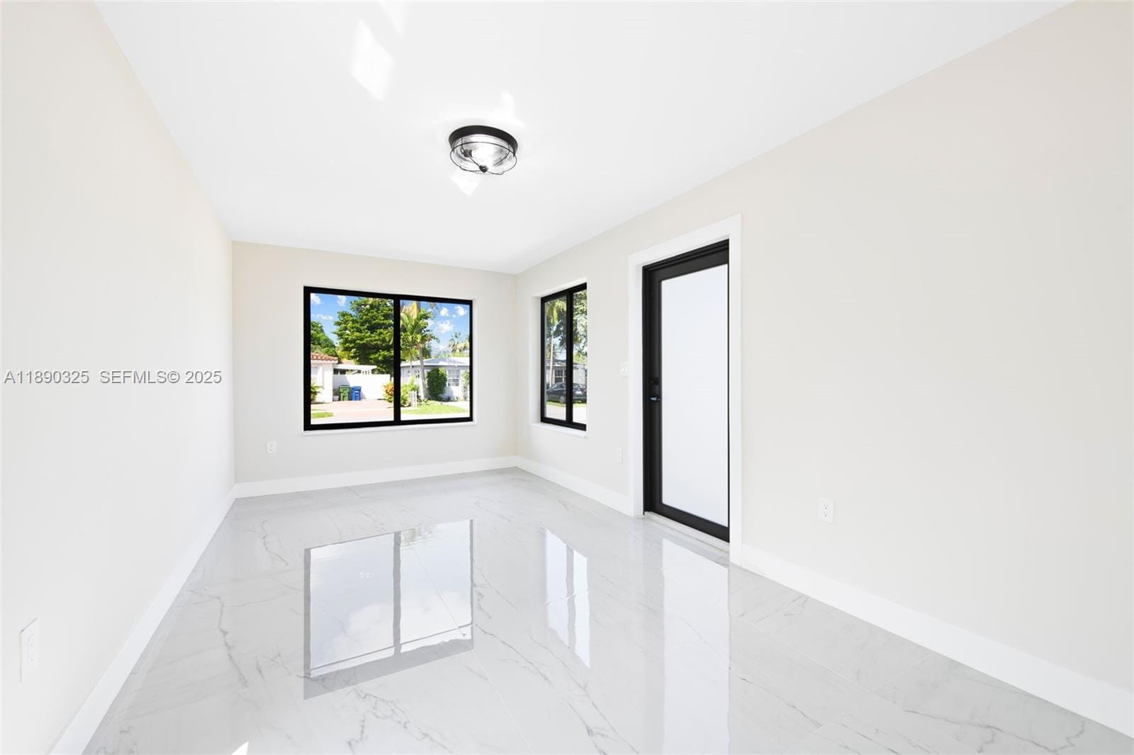 721 SW 5th Court, Hallandale Beach, FL 33009 photo 8
