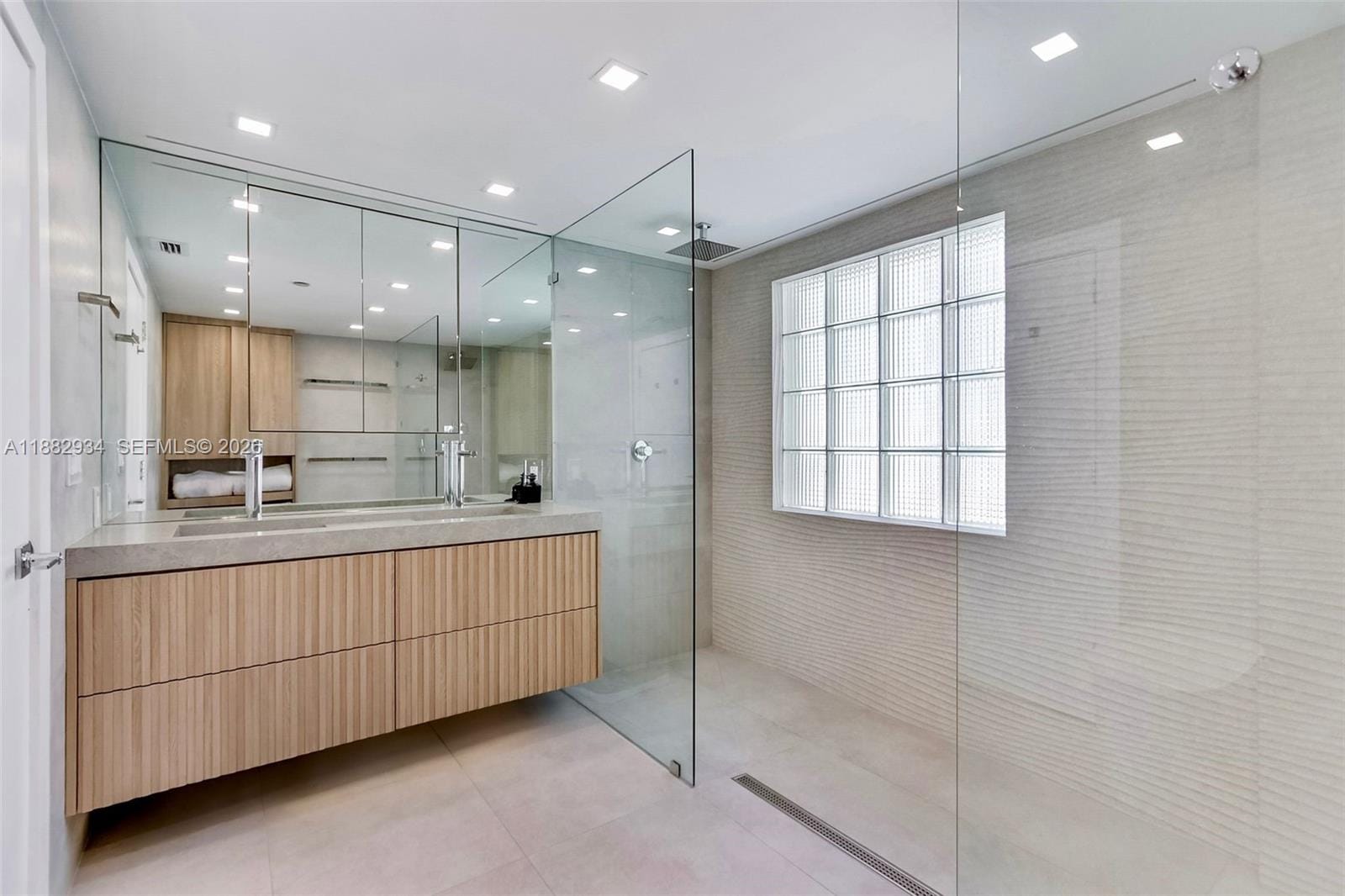 1455 Ocean Drive 811, Miami Beach, FL 33139 photo 14