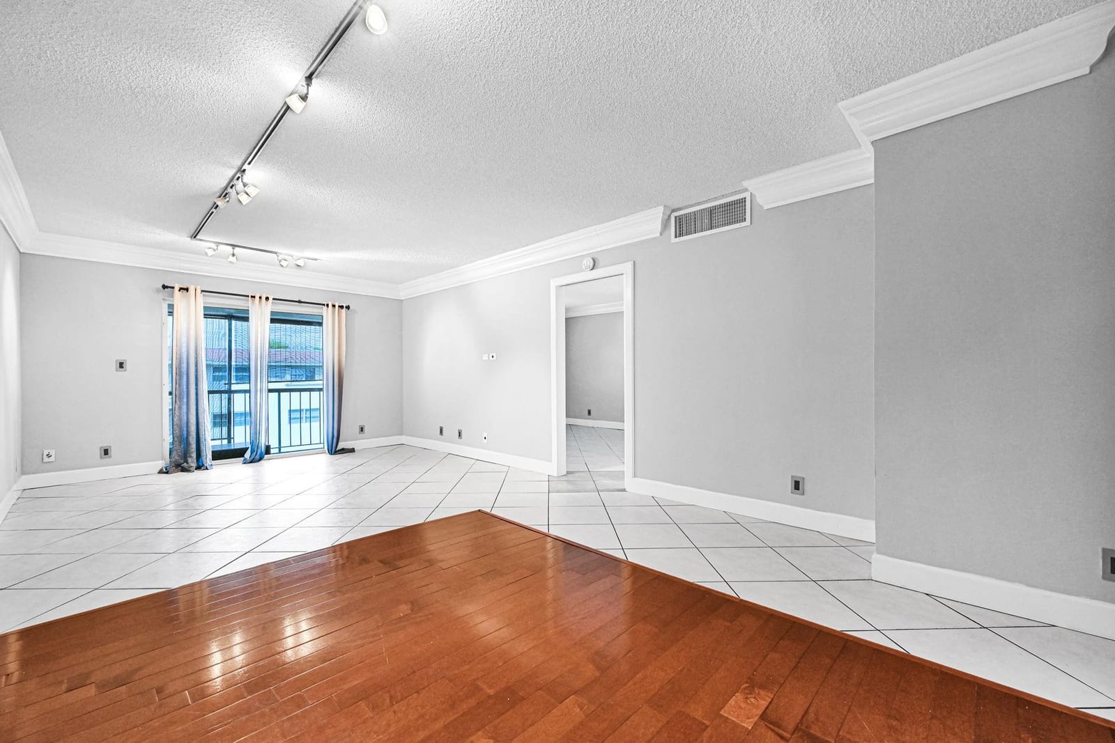 1775 N Andrews Square 308w — photo 4