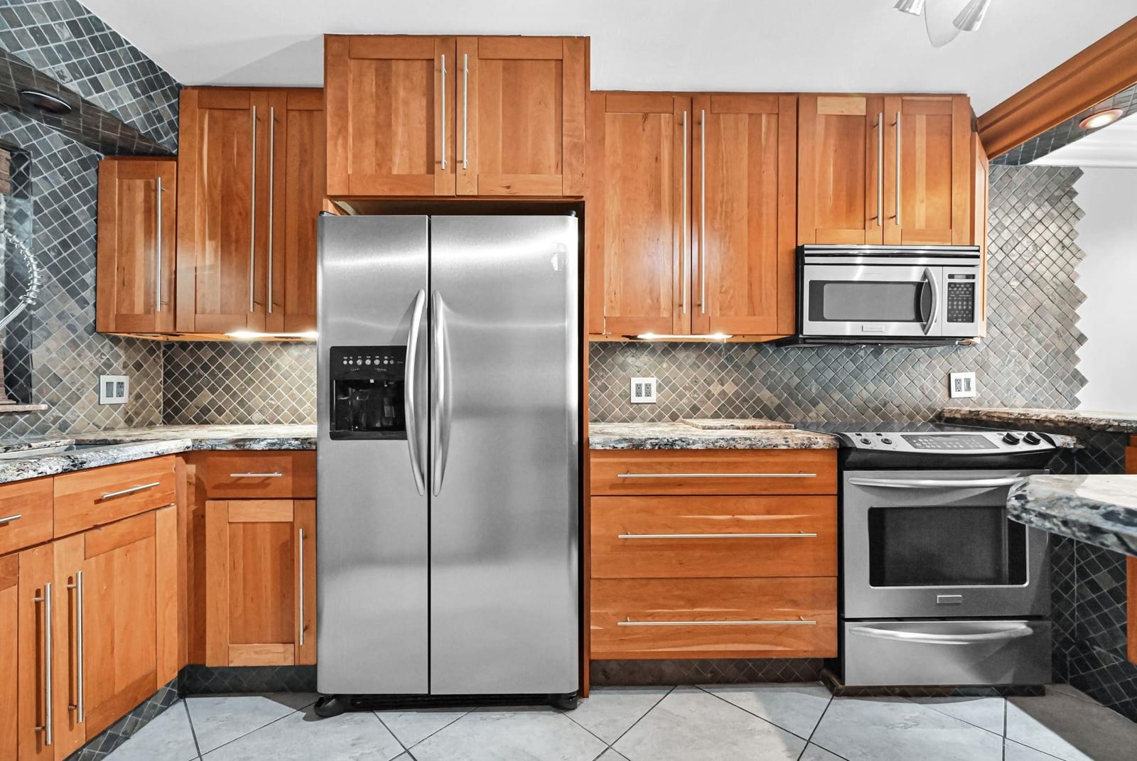 1775 N Andrews Square 308w — photo 6