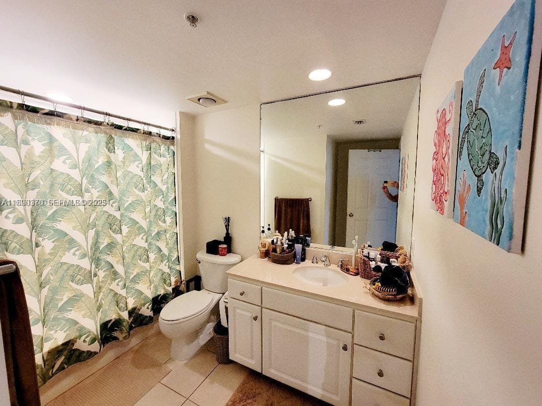 2000 N Bayshore Drive 226 — photo 7