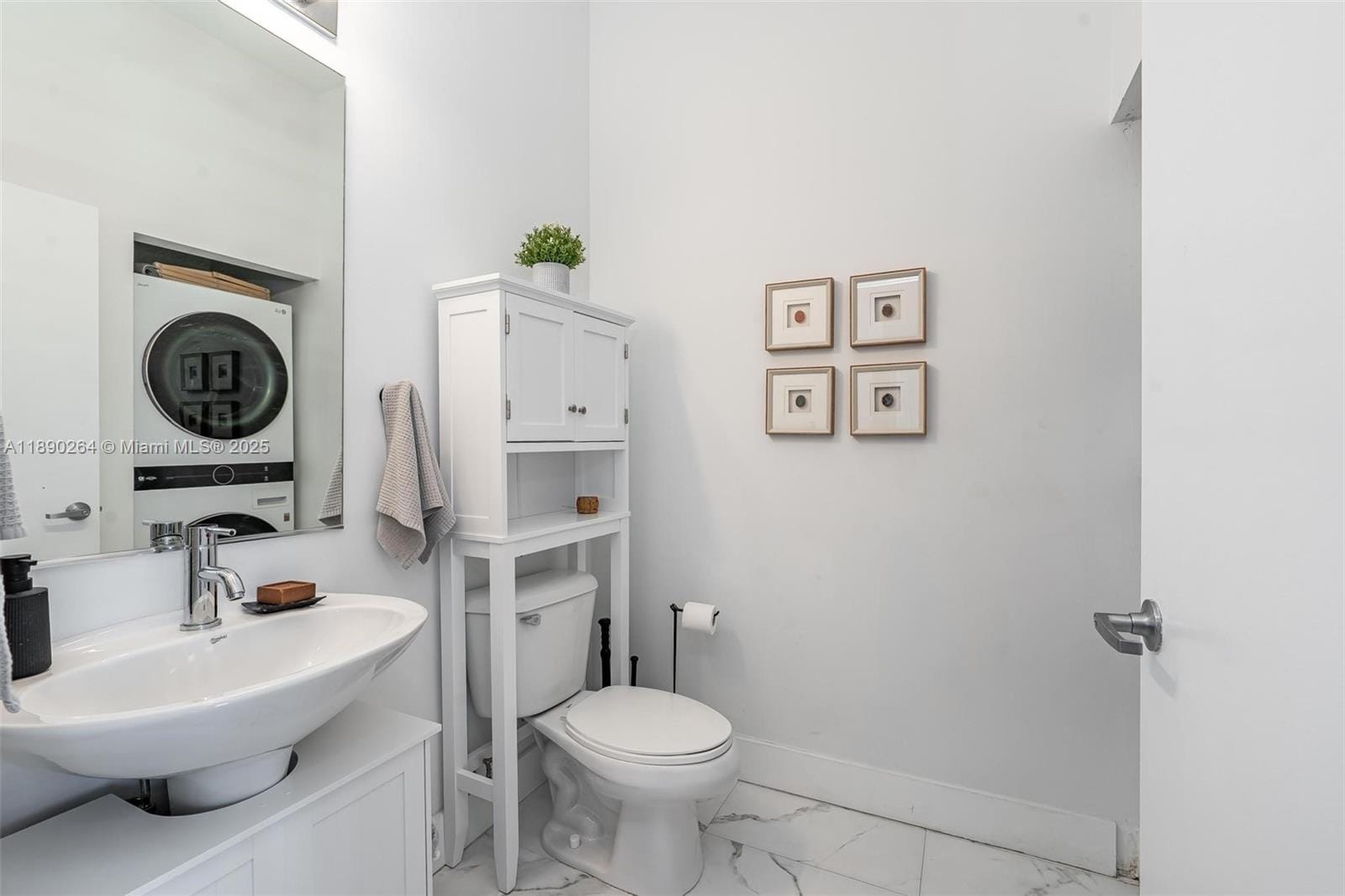 888 Biscayne Boulevard 1210, Miami, FL 33132 photo 13
