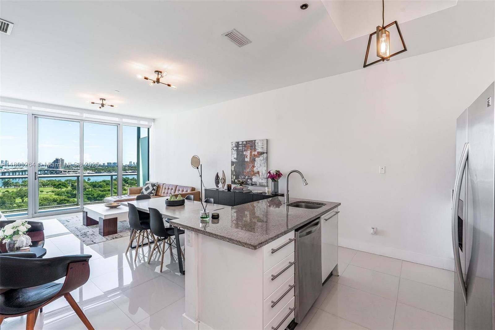888 Biscayne Boulevard 1210, Miami, FL 33132 photo 18