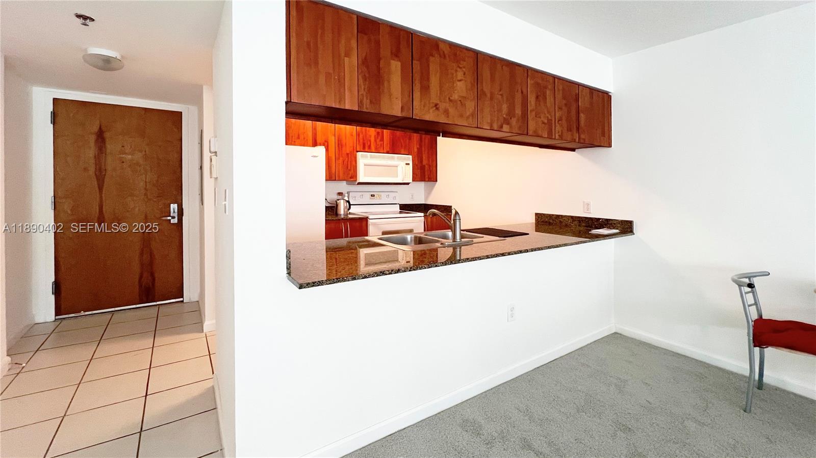 1200 Brickell Bay Drive 2814, Miami, FL 33131, Miami