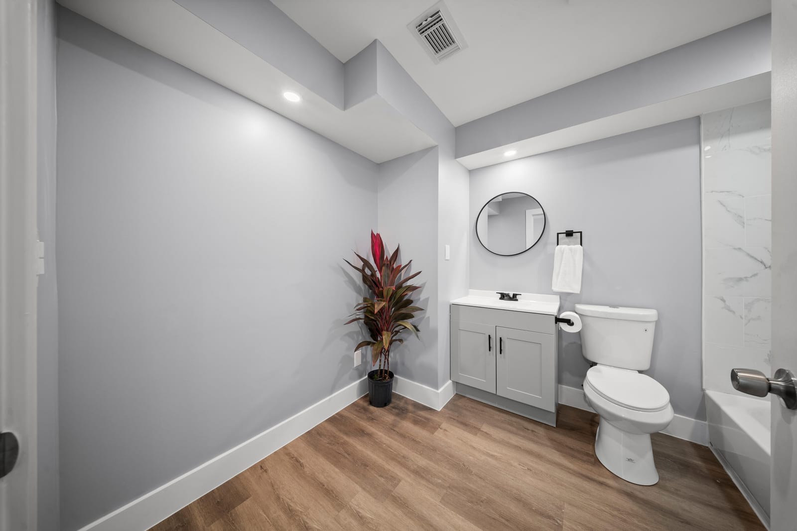 213 Osceola Avenue — photo 3