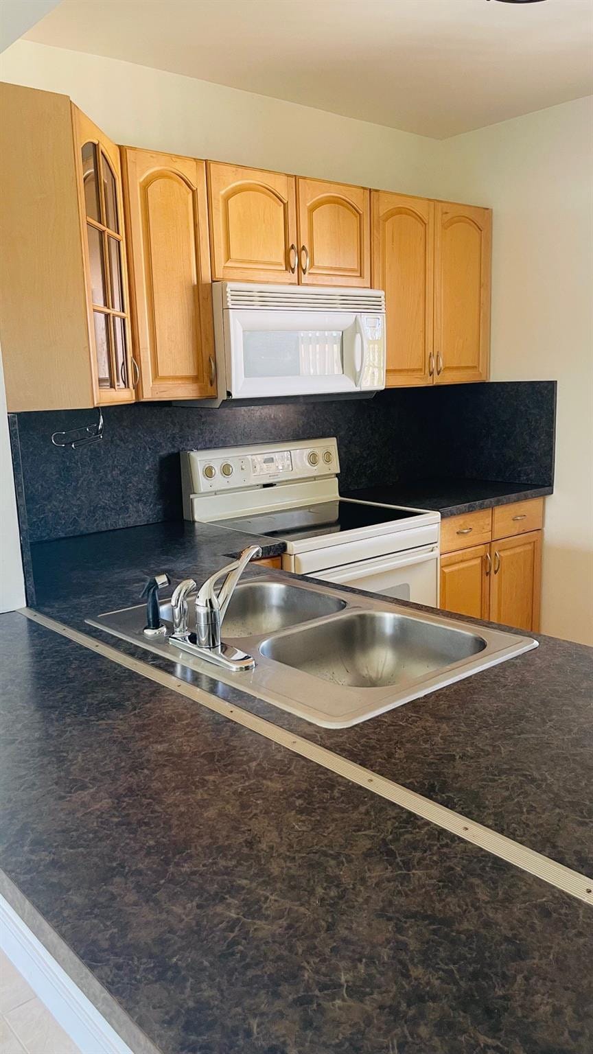 5111 W Oakland Park Boulevard 306 — photo 2