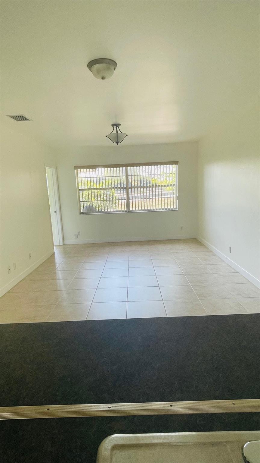 5111 W Oakland Park Boulevard 306 — photo 5