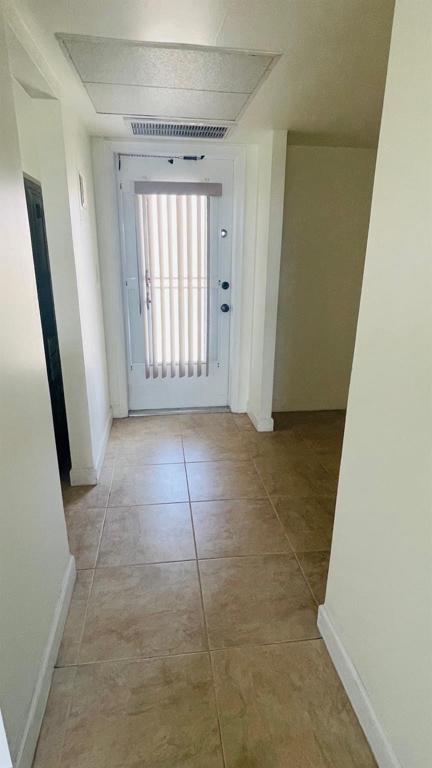 5111 W Oakland Park Boulevard 306 — photo 8