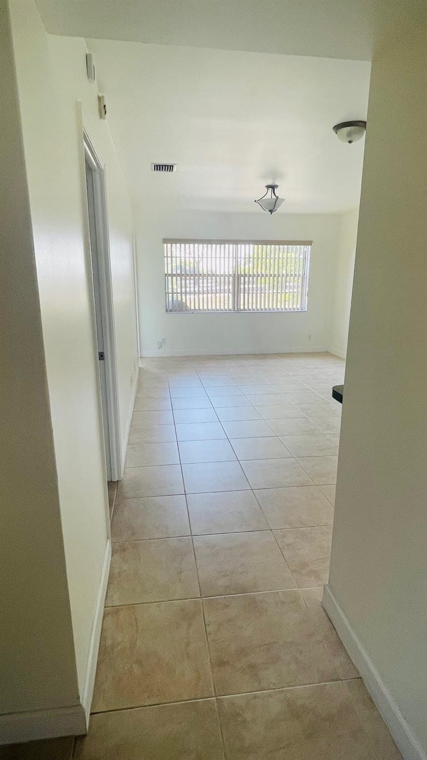 5111 W Oakland Park Boulevard 306 — photo 9