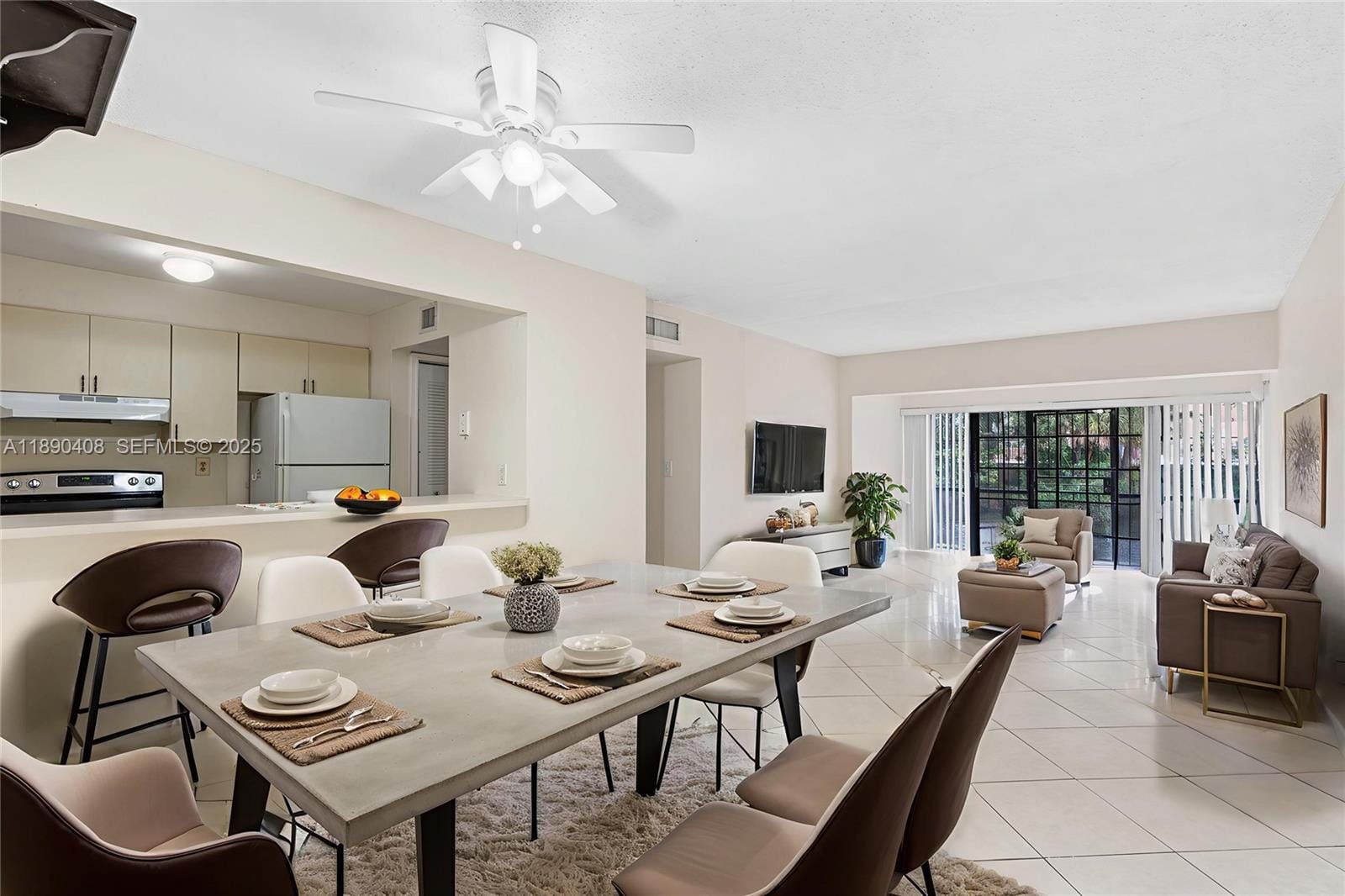 8895 Fontainebleau Boulevard 107, Miami, FL 33172 photo 6