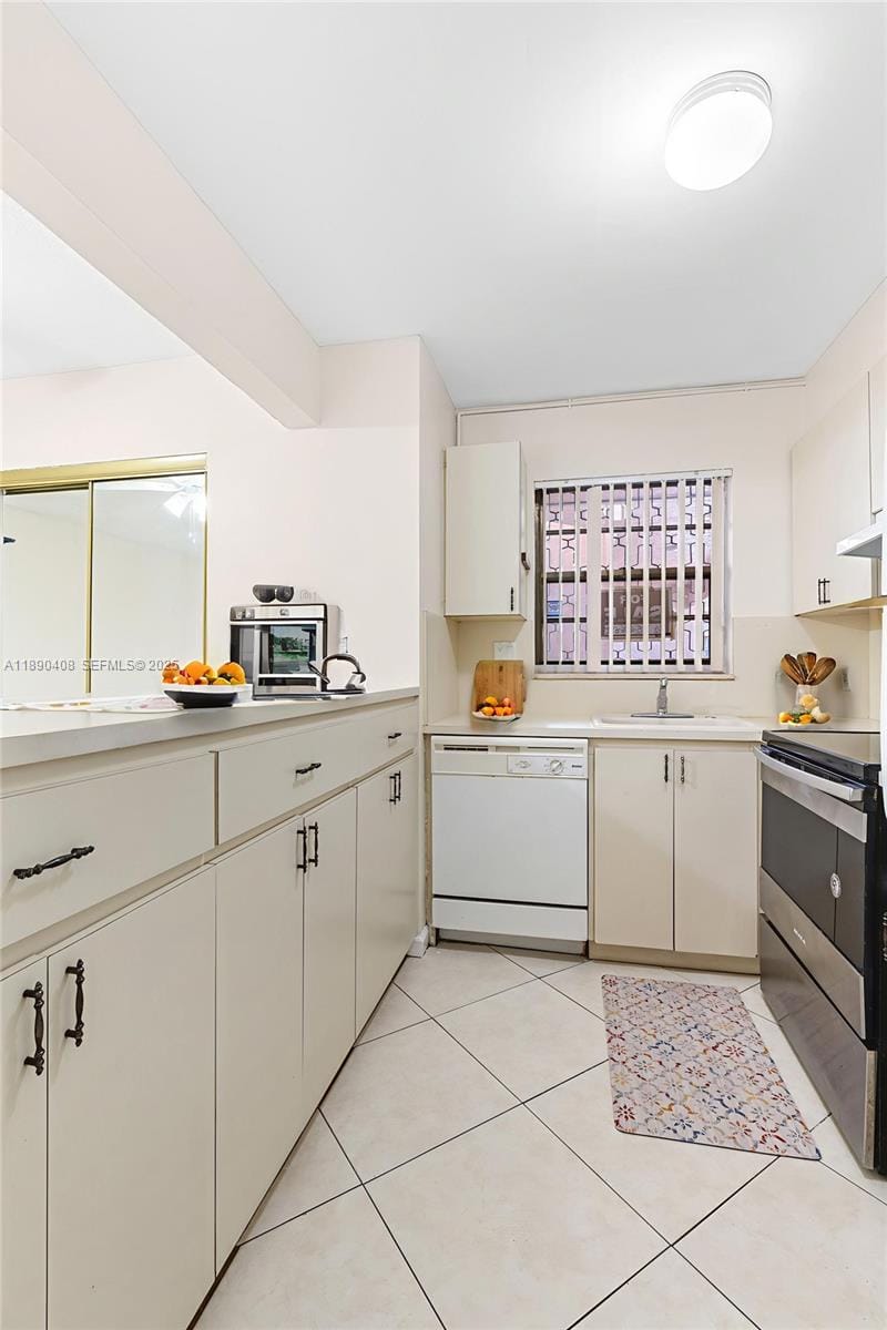 8895 Fontainebleau Boulevard 107, Miami, FL 33172 photo 10
