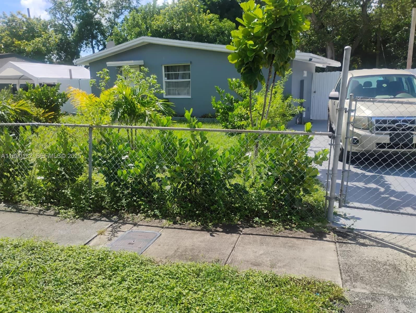 1712 NW 15th Terrace — photo 7