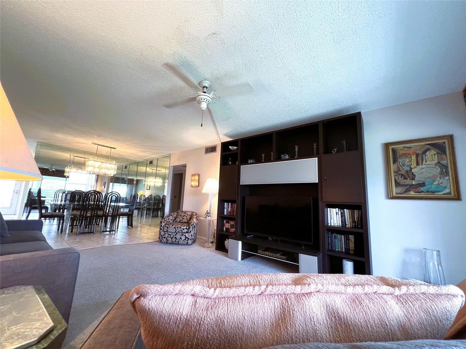 2902 Victoria Circle E-3 — photo 2