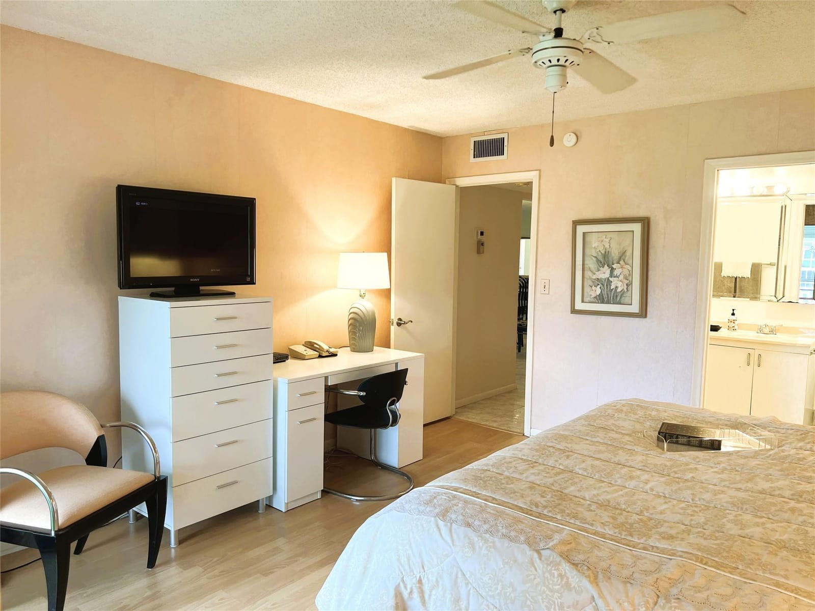 2902 Victoria Circle E-3 — photo 10