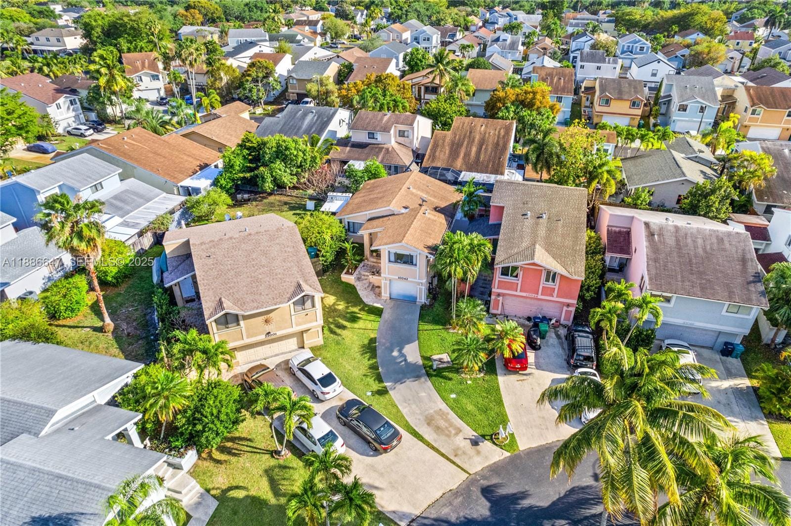10042 SW 220th Street, Cutler Bay, FL 33190