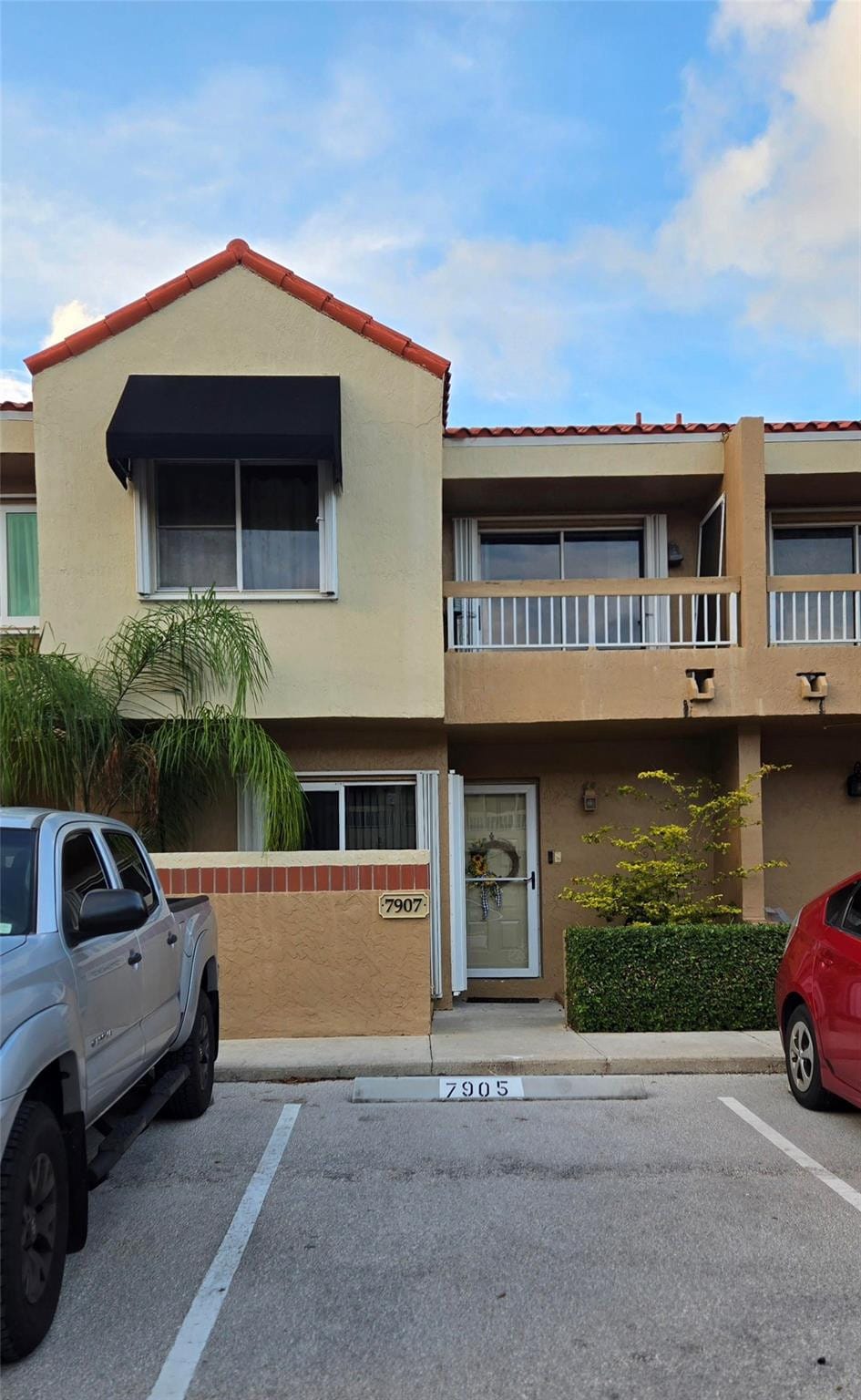 7907 NW 7th Court, Plantation, FL 33324