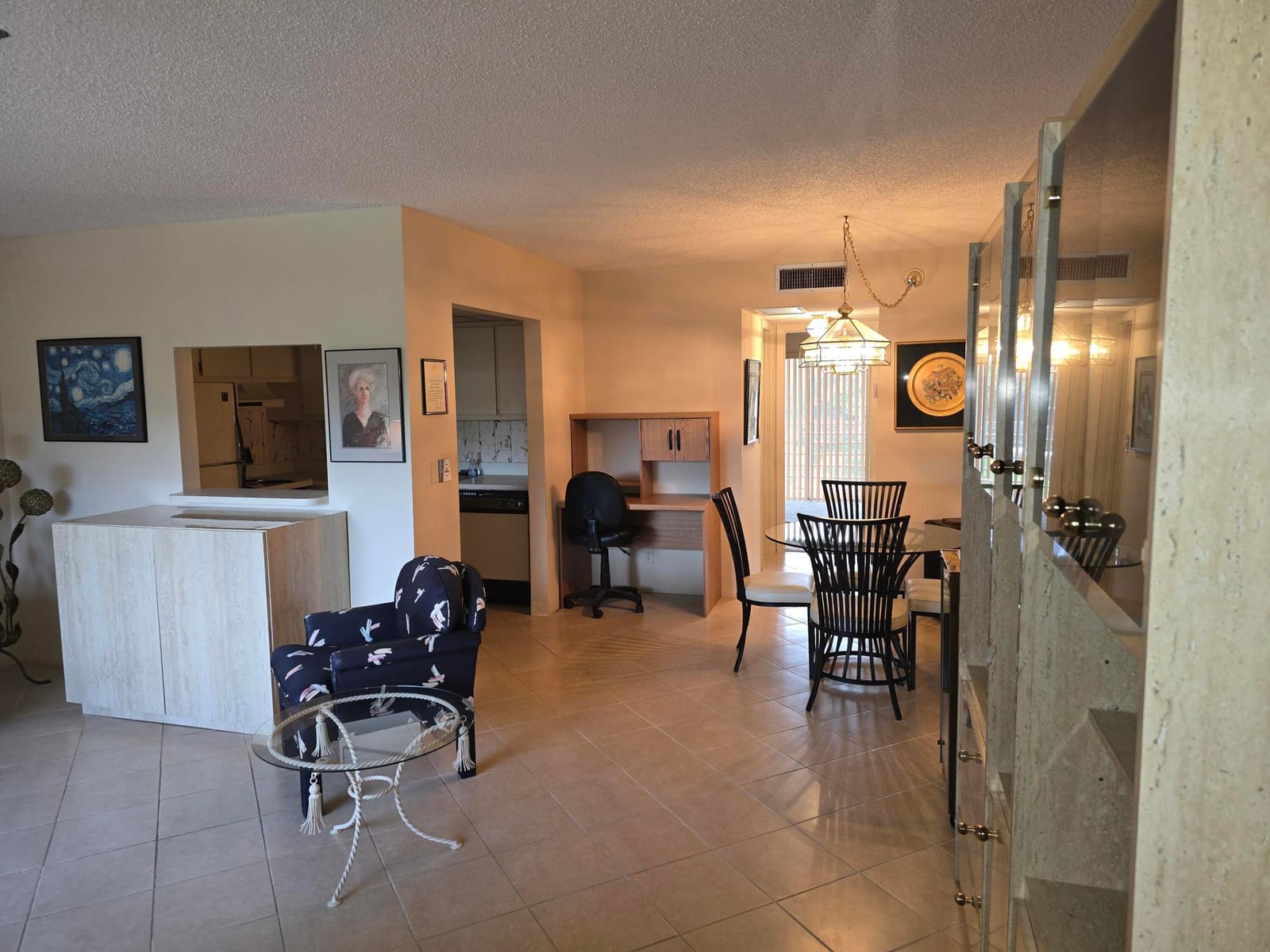 2100 Springdale Boulevard 306, Palm Springs, FL 33461 photo 6