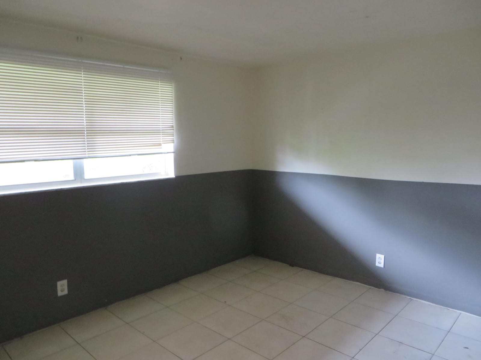 2785 Reo Lane 1, Palm Springs, FL 33461 photo 4