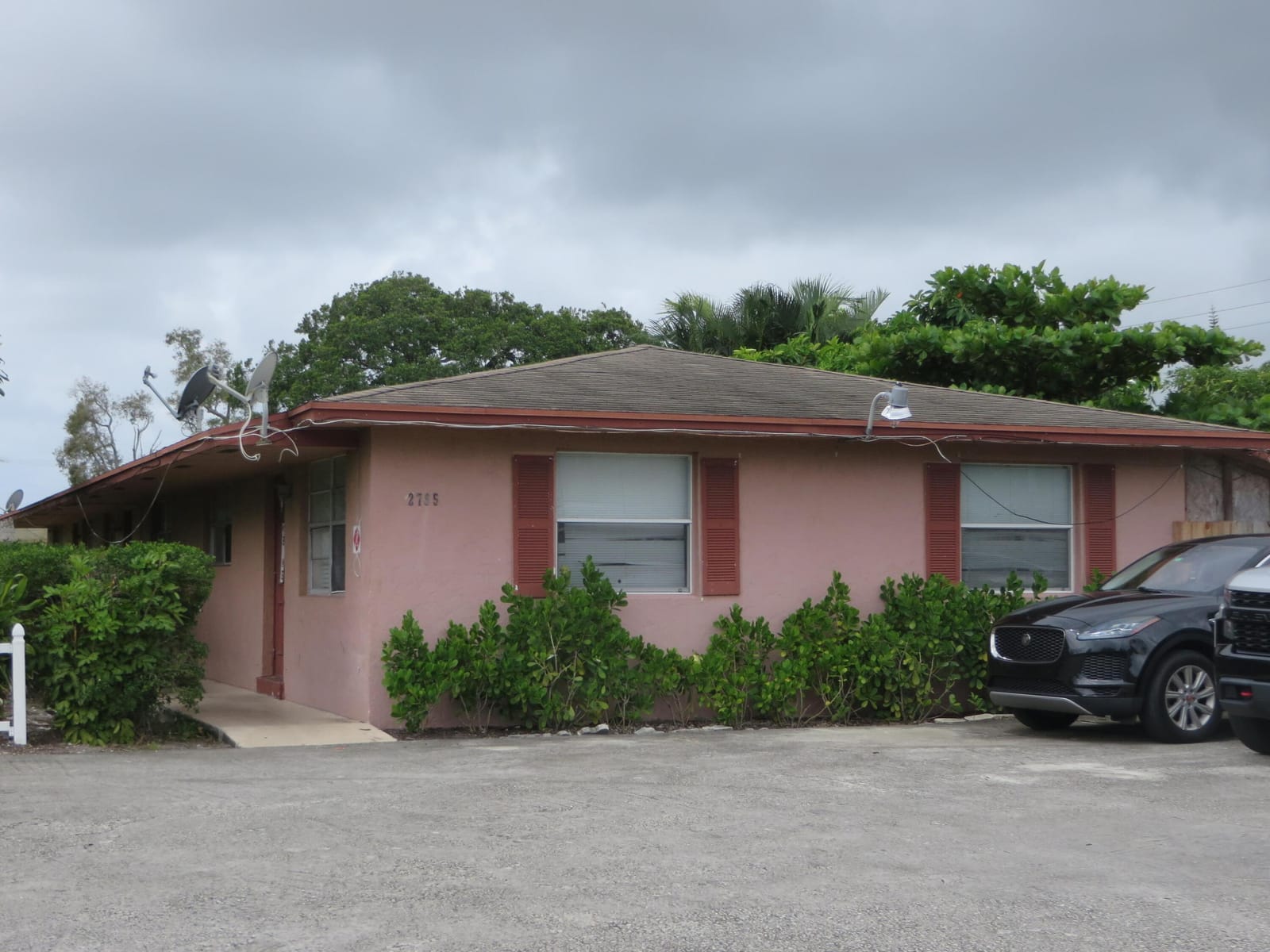 2785 Reo Lane 1, Palm Springs, FL 33461