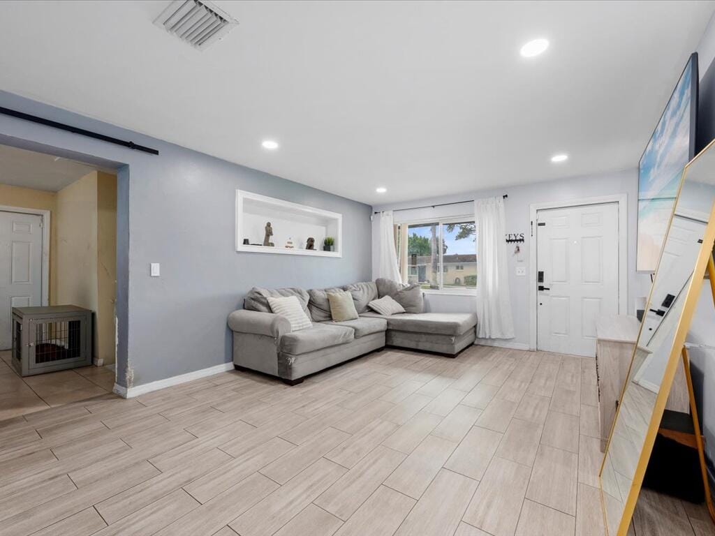421 W 33 Street, West Palm Beach, FL 33404 photo 3