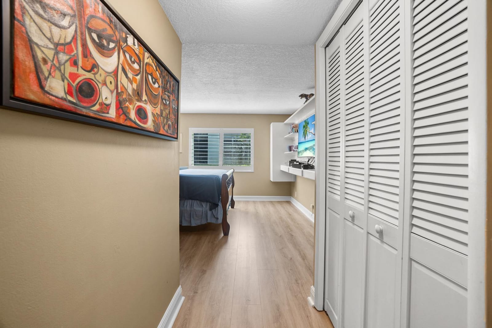 410 Lakeview Drive 104, Weston, FL 33326 photo 16