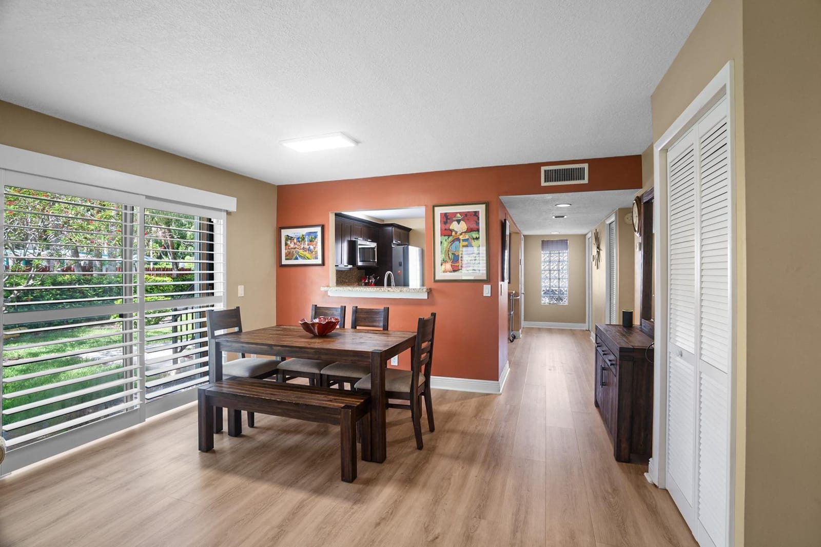 410 Lakeview Drive 104 — photo 10