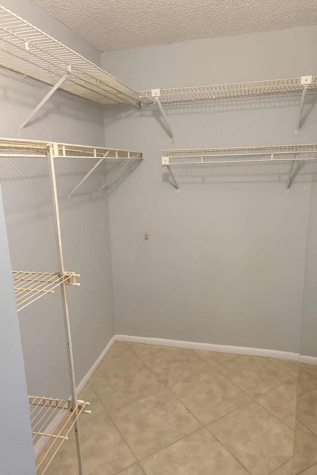 2302 Lucaya Lane H3 — photo 11