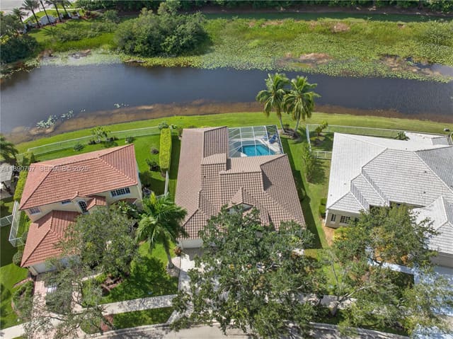 845 Crestview Circle, Weston, FL 33327