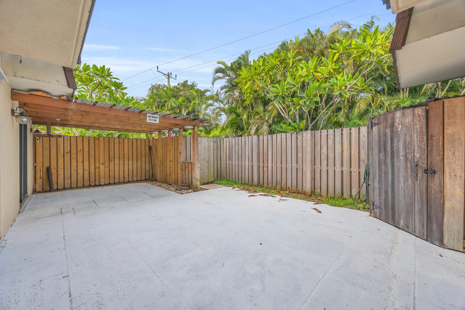 1914 19th Lane, Palm Beach Gardens, FL 33418 photo 4