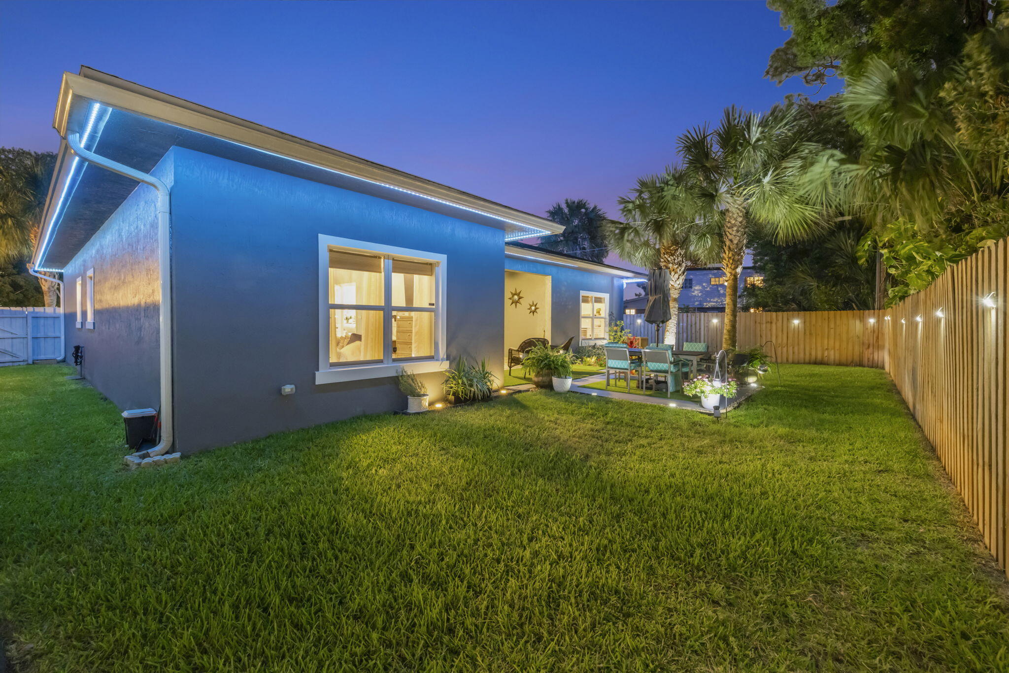 4087 NW 5th Avenue — photo 12