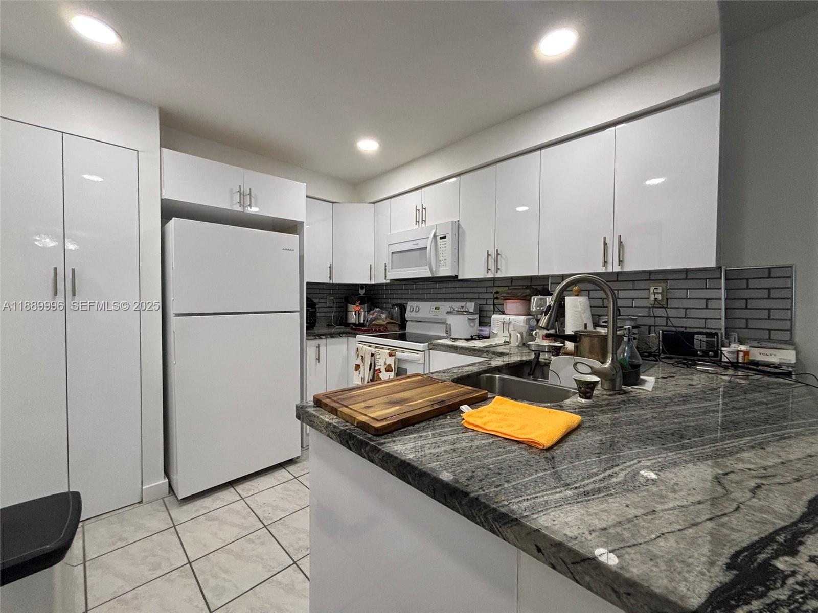 15408 SW 85th Terrace 184, Miami, FL 33193
