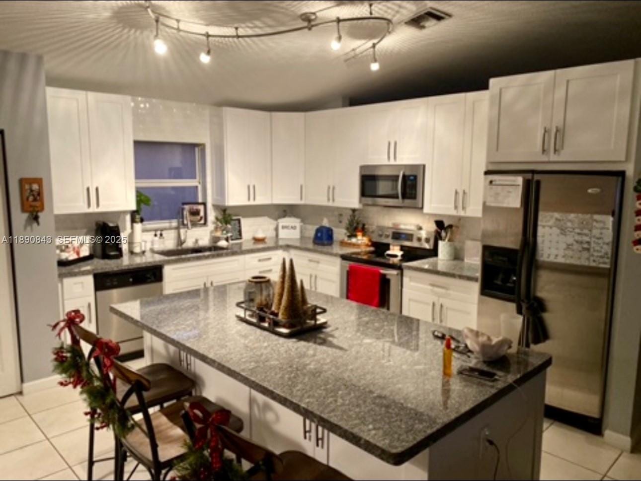 14018 SW 155th Court, Miami, FL 33196 photo 13
