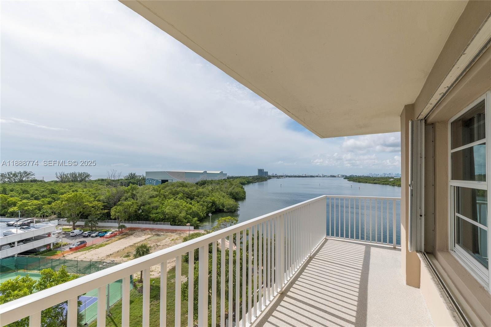 300 Bayview Drive 716, Sunny Isles Beach, FL 33160 photo 25