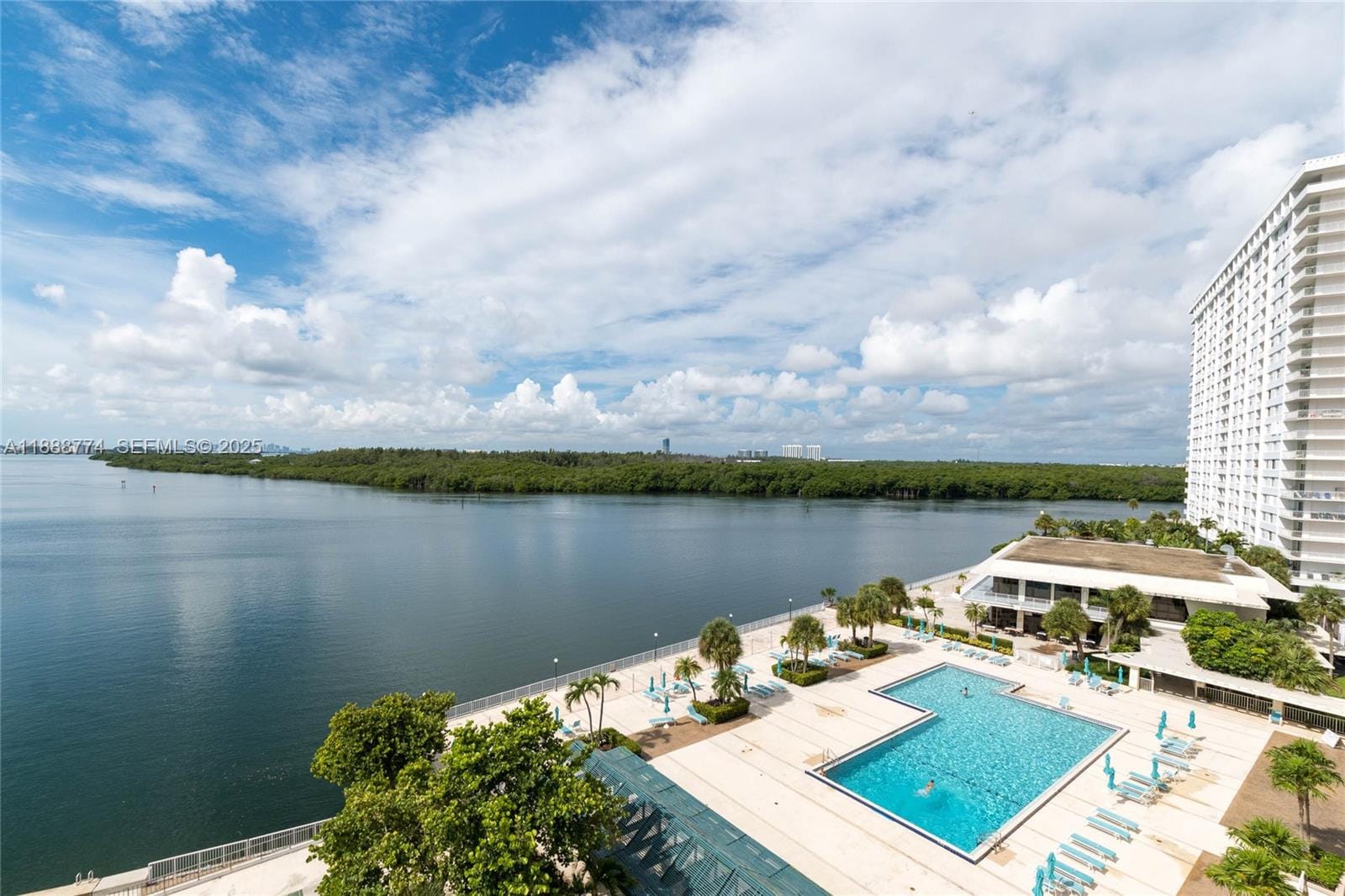300 Bayview Drive 716, Sunny Isles Beach, FL 33160 photo 30
