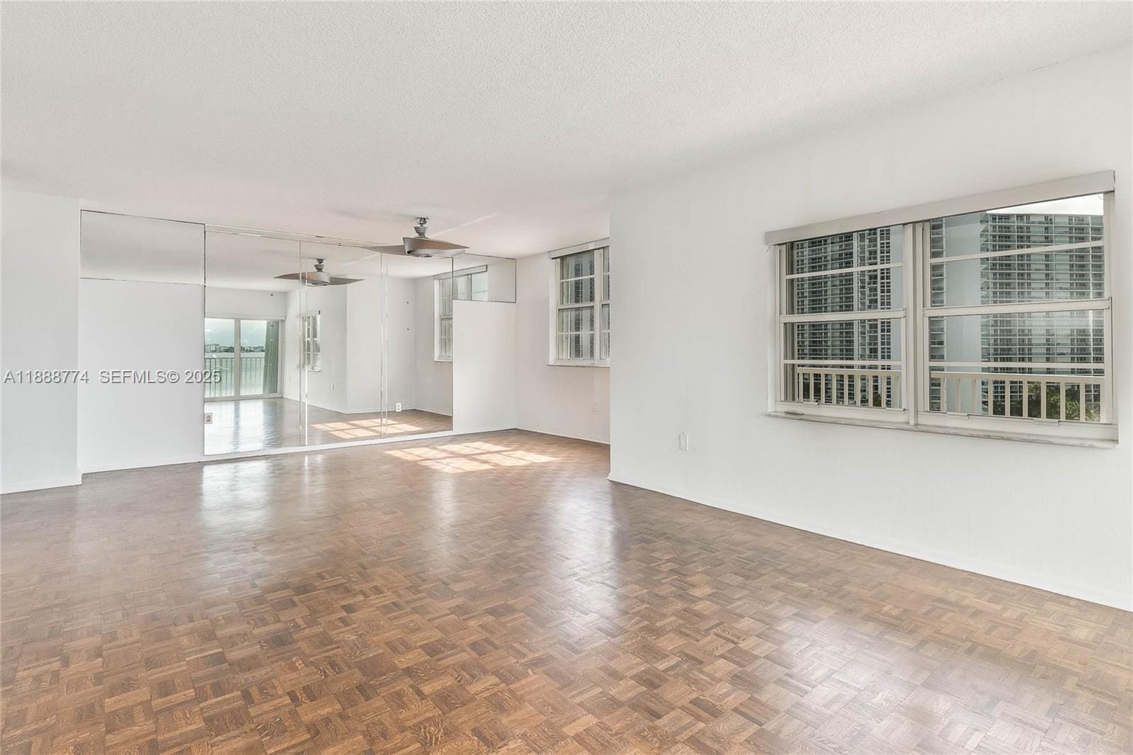 300 Bayview Drive 716, Sunny Isles Beach, FL 33160 photo 7