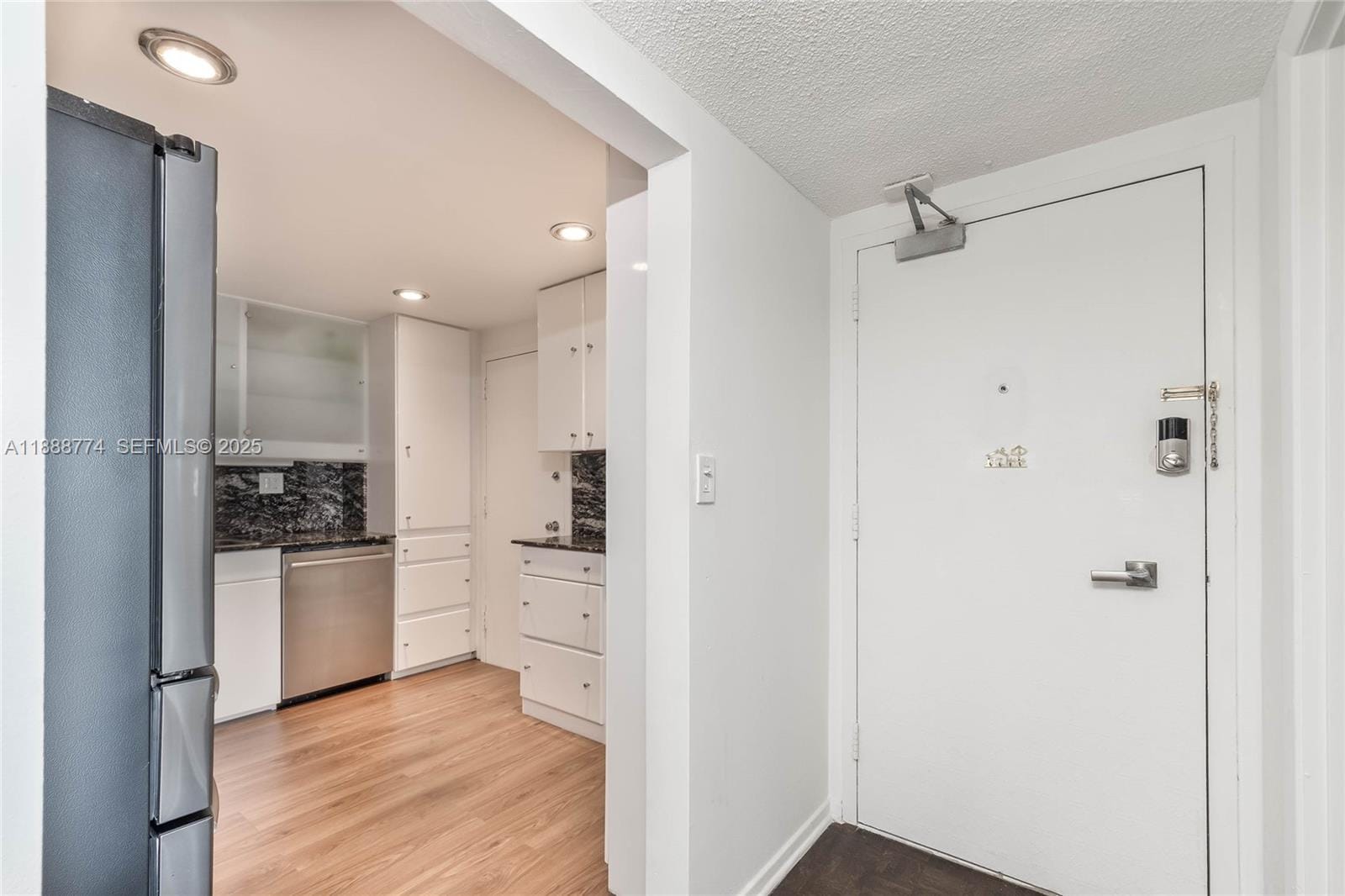 300 Bayview Drive 716, Sunny Isles Beach, FL 33160 photo 8