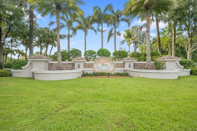 10262 Clubhouse Turn Road, Lake Worth, FL 33449