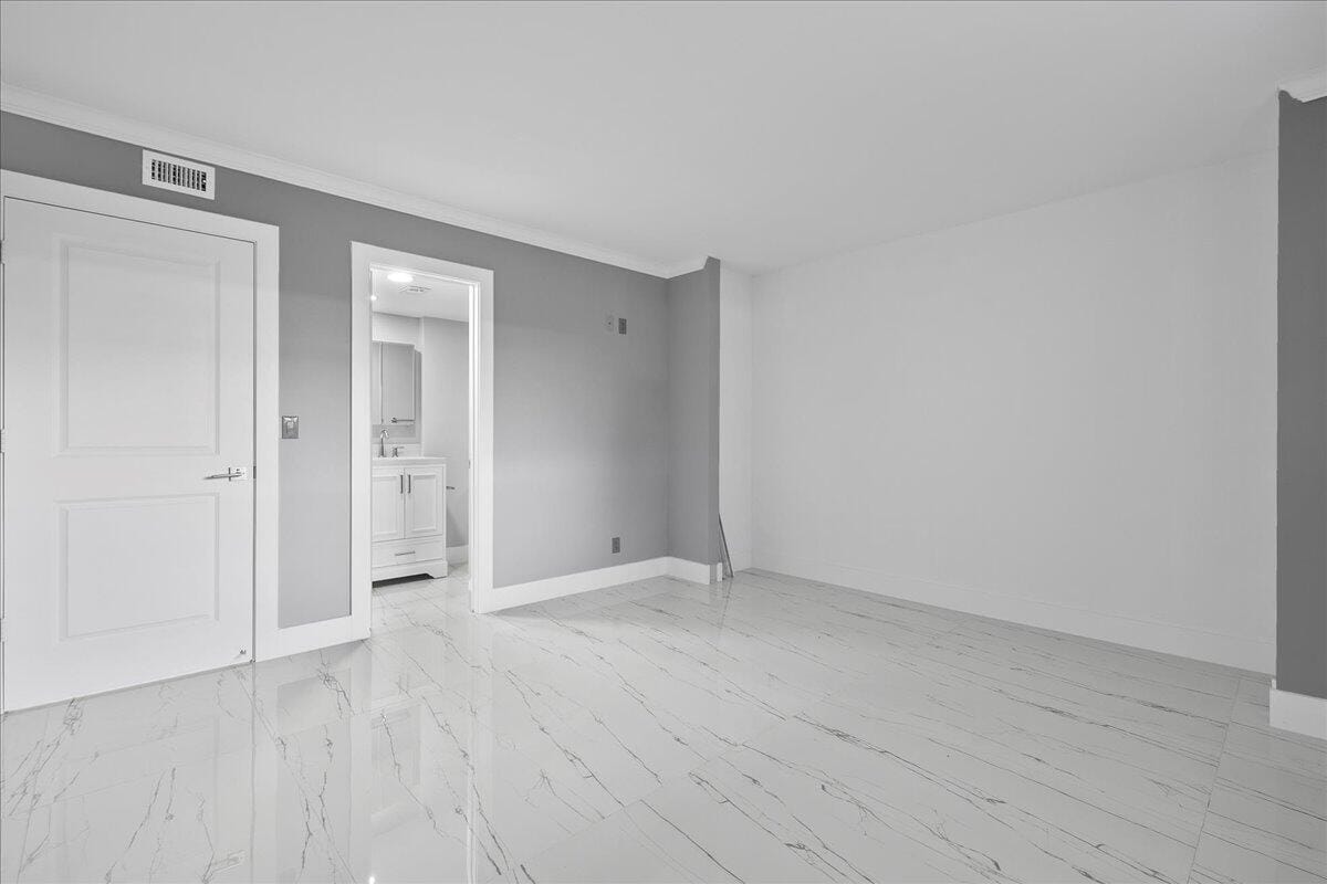 3040 Lake Shore Drive 101, Riviera Beach, FL 33404 photo 25