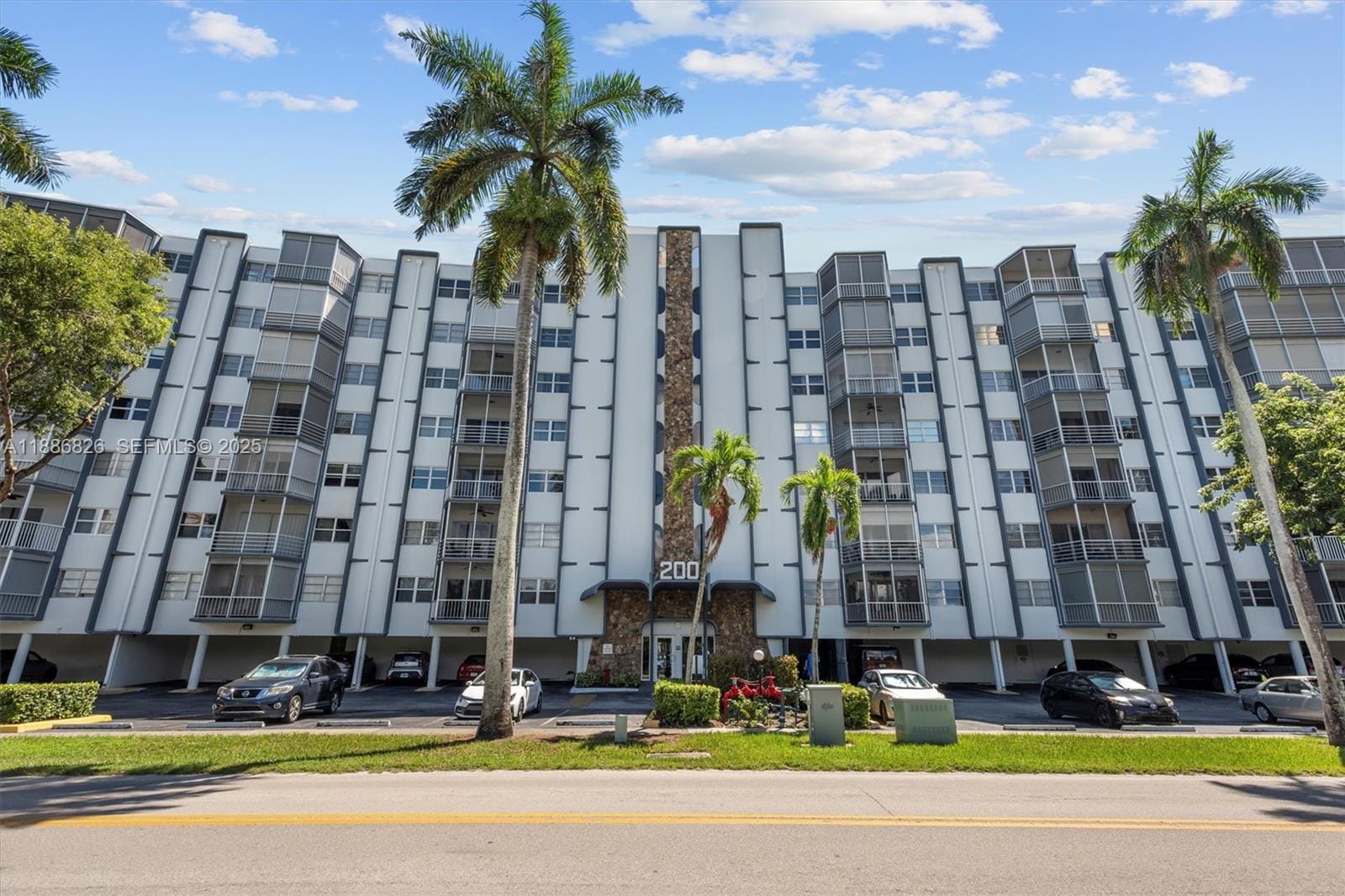 200 Diplomat Parkway 825 — photo 2