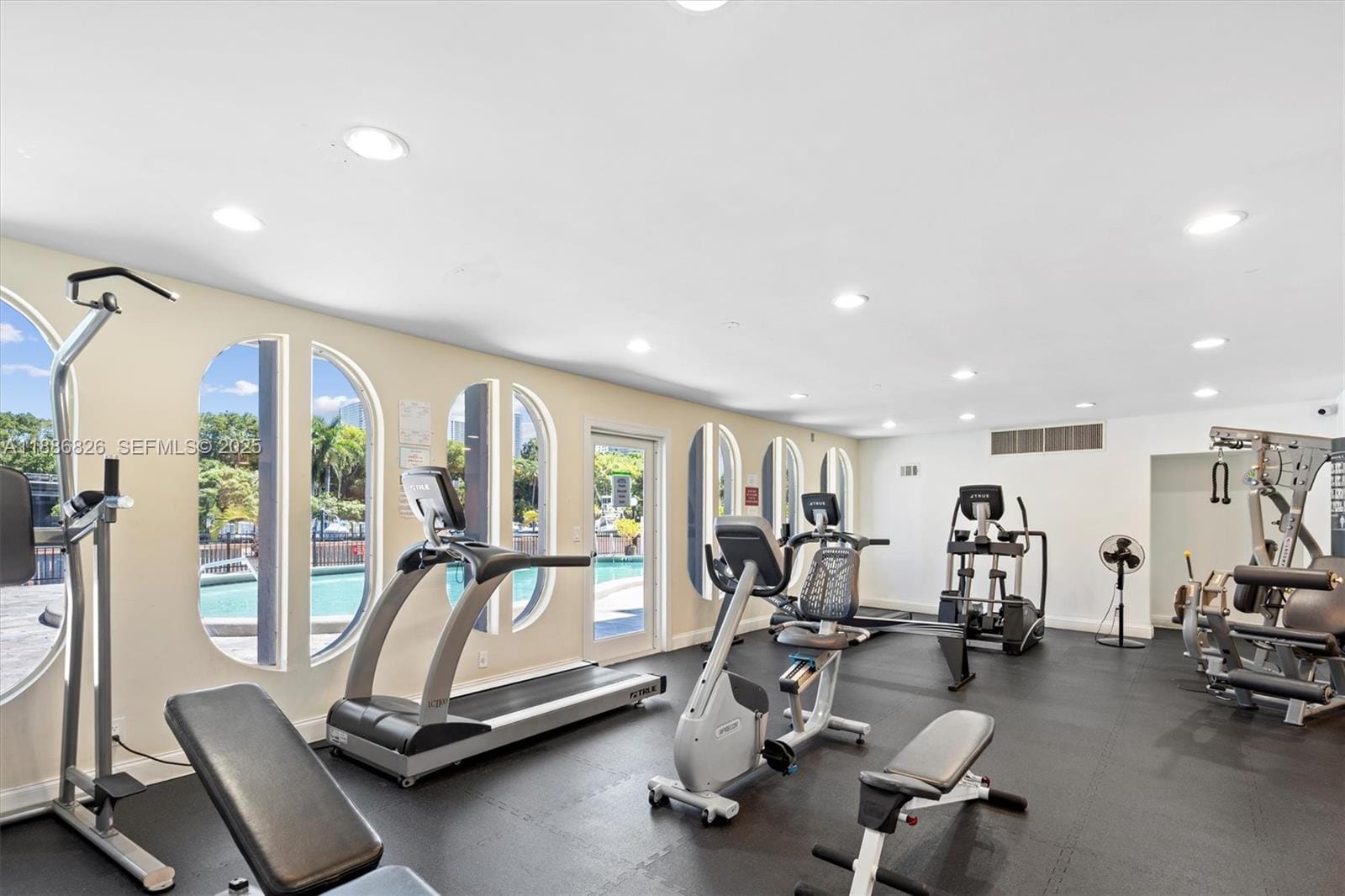 200 Diplomat Parkway 825, Hallandale Beach, FL 33009 photo 28
