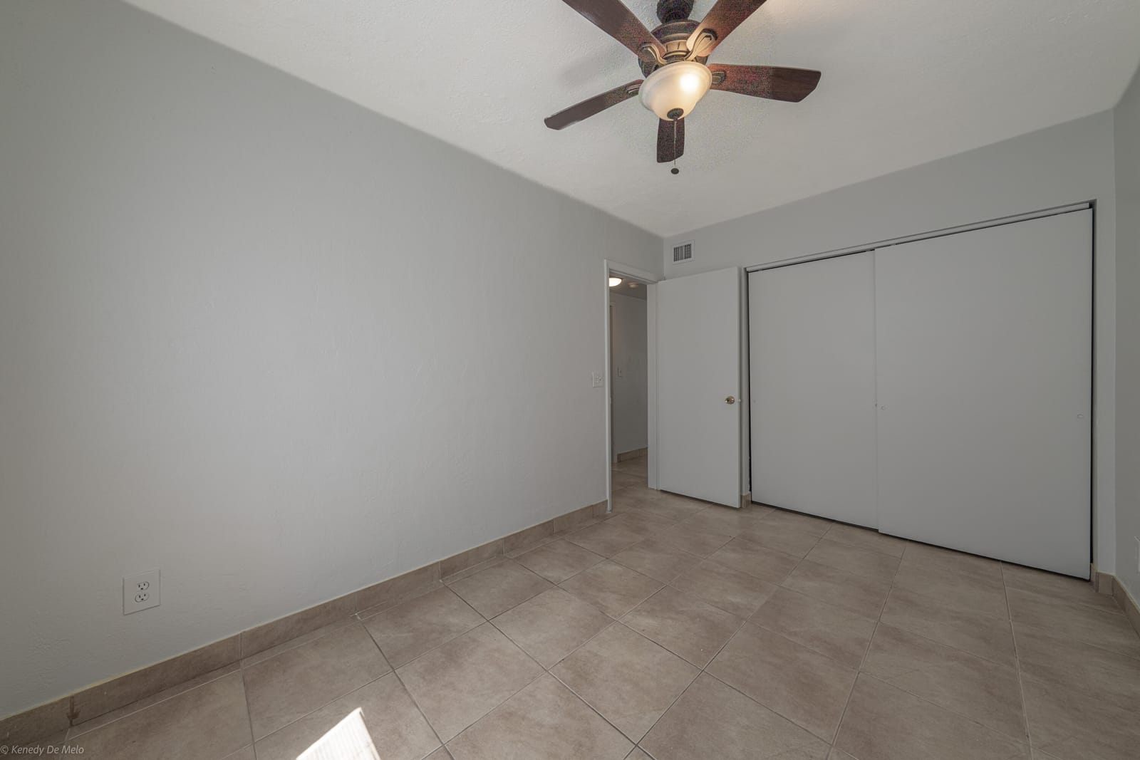 5337 NE 17th Avenue — photo 11