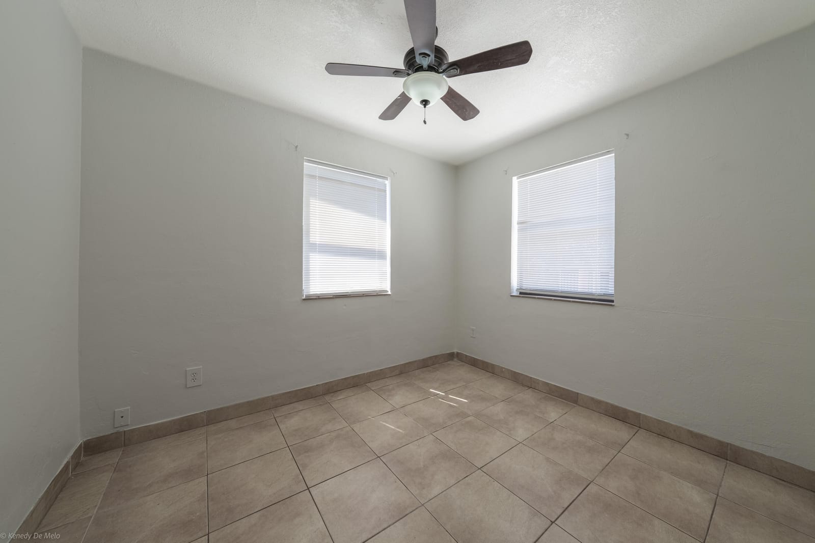 5337 NE 17th Avenue — photo 12