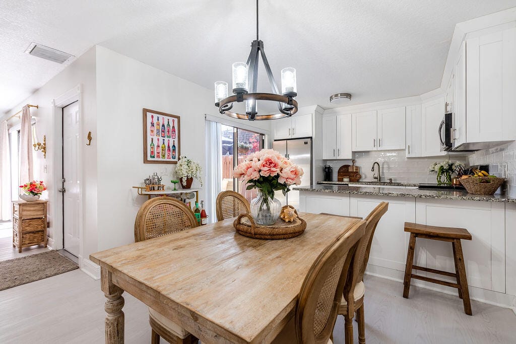 279 Arabian Road, Palm Springs, FL 33461 photo 7