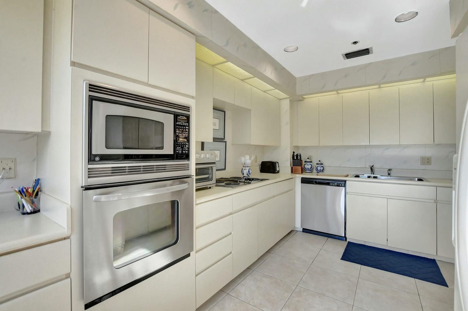 17031 Boca Club Boulevard 103a, Boca Raton, FL 33487 photo 25